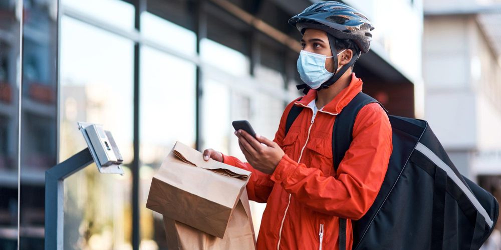 Food delivery worker earnings hold firm amid LPG crunch